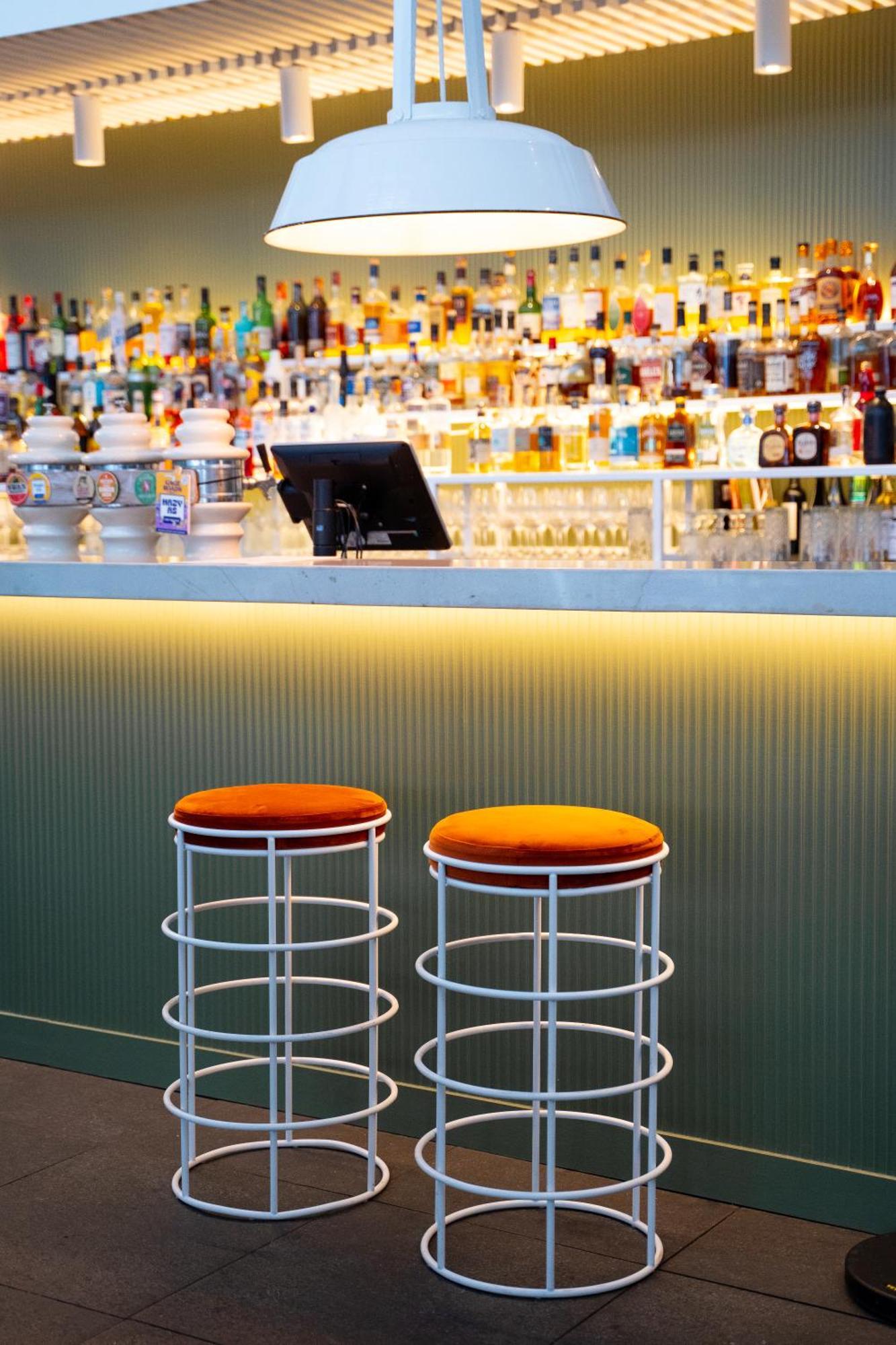 Cottesloe Beach Hotel Перт Экстерьер фото