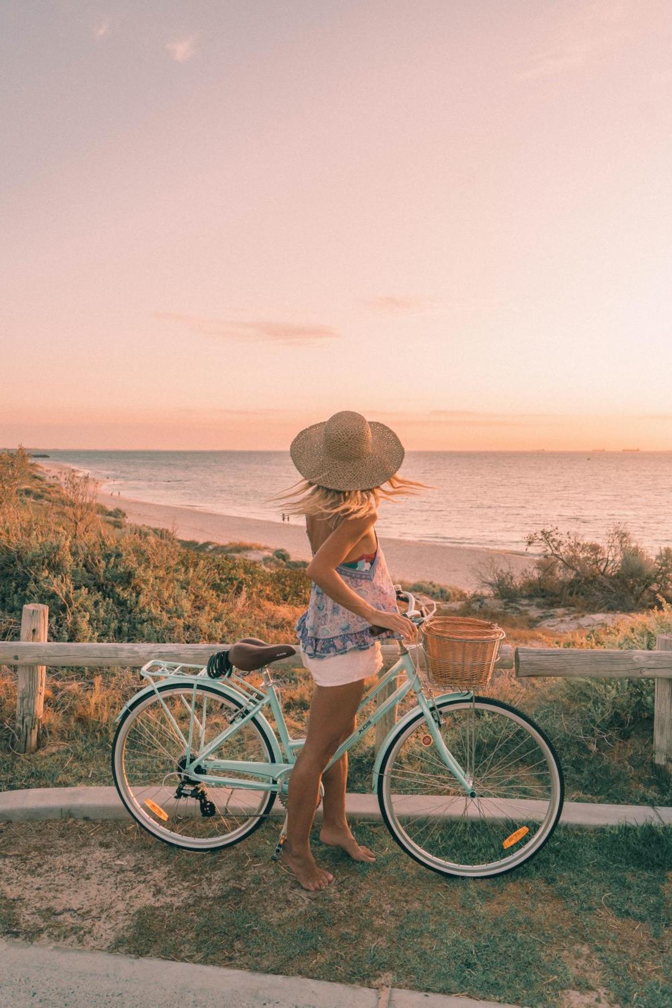 Cottesloe Beach Hotel Перт Экстерьер фото