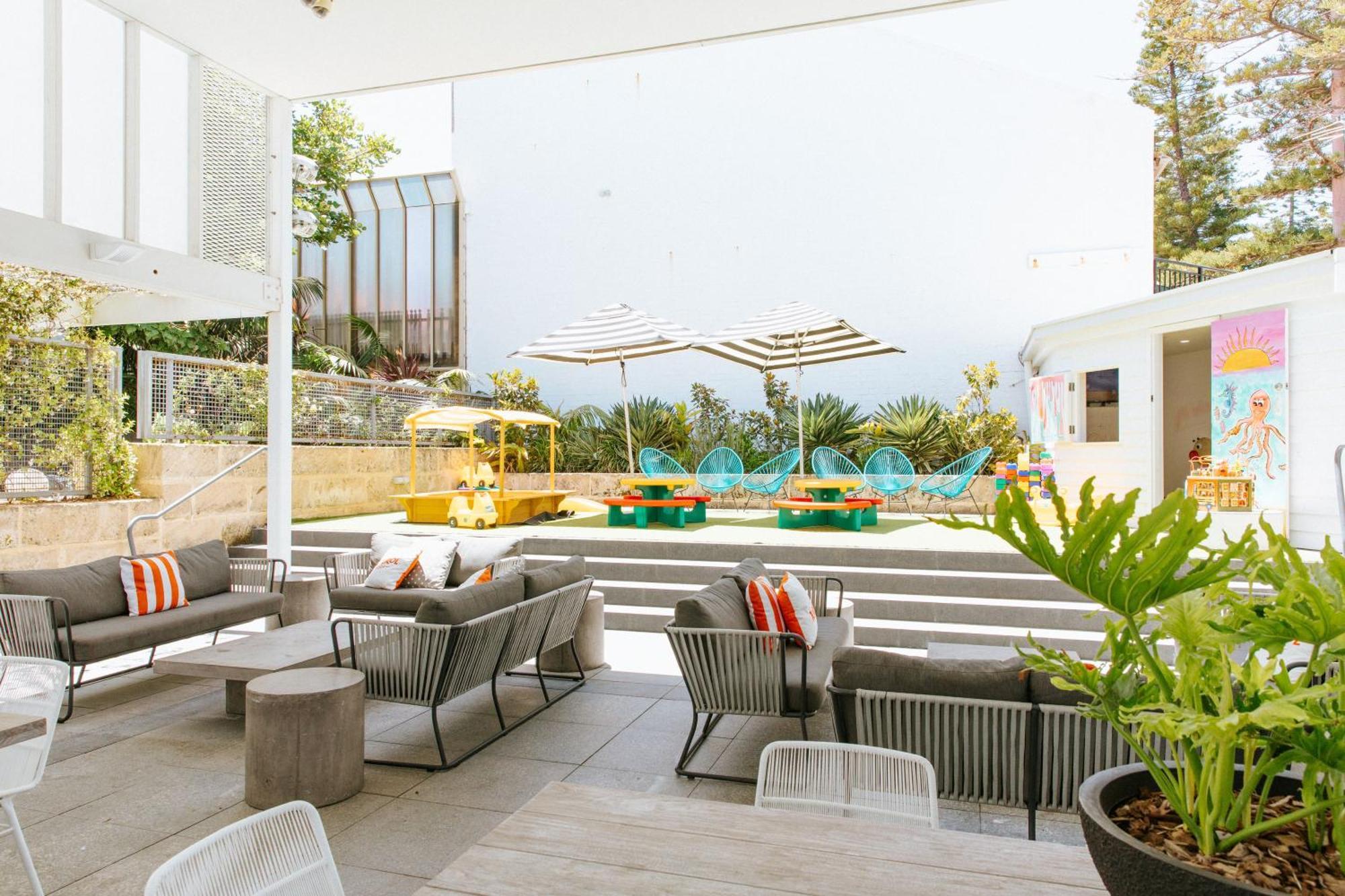 Cottesloe Beach Hotel Перт Экстерьер фото